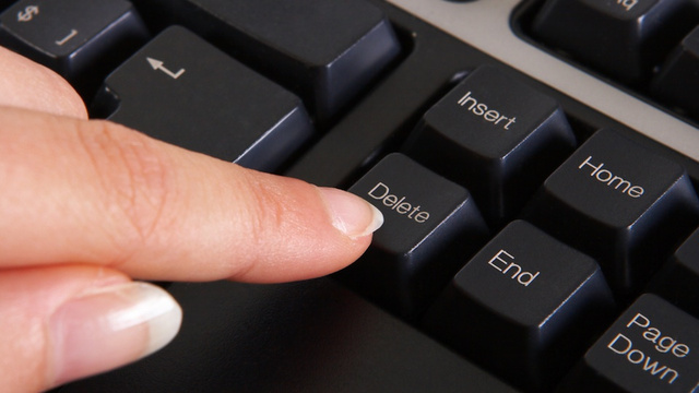 Το υπ. Παιδείας επιμένει: «Οι 180.000 «λιμνάζοντες» φοιτητές θα διαγραφούν» - Media