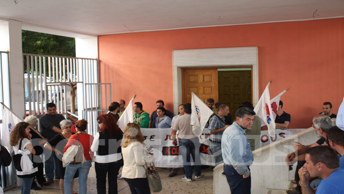 Έβγαλαν στο «σφυρί» σπίτι τετραμελούς οικογένειας για χρέος 200 ευρώ! - Media