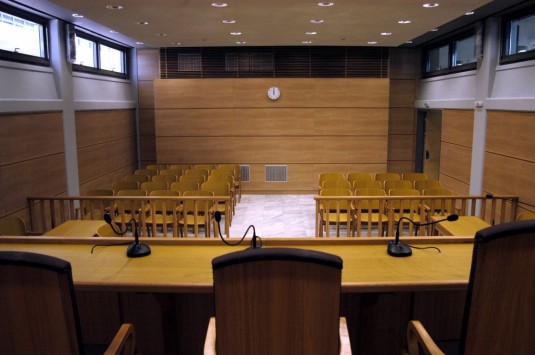 Ποιός είναι ο δικαστής της δίκης Παπαγεωργόπουλου - Media