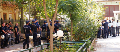 Φυλάκιση για συλληφθέντες σε αντιφασιστική διαδήλωση – Πρόεδρος: «Σας καταδικάζουμε με βαριά καρδιά» - Media