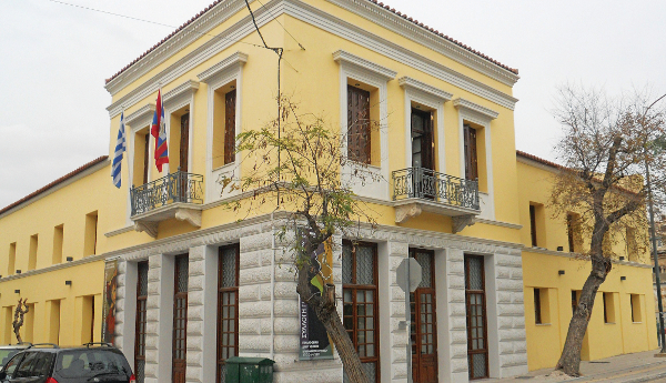 Δεκάδες έργα «έκαναν φτερά» από τη Δημοτική Πινακοθήκη - Media