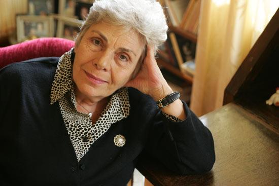 Επίτιμη διδάκτωρ του Πανεπιστημίου Αθηνών η Κική Δημουλά - Media