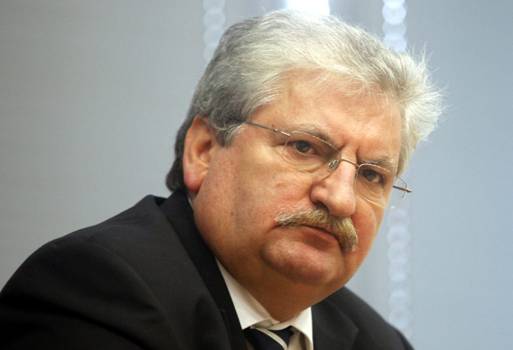 Δεν θα καταθέσει σήμερα στην Προκαταρκτική ο Διώτης - Media