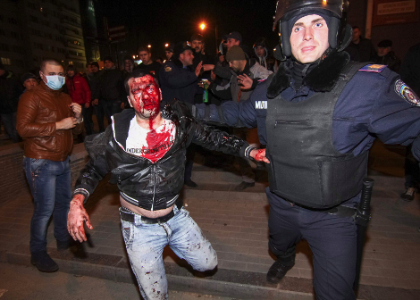 O πρώτος νεκρός του ουκρανικού εμφυλίου… (Video) - Media