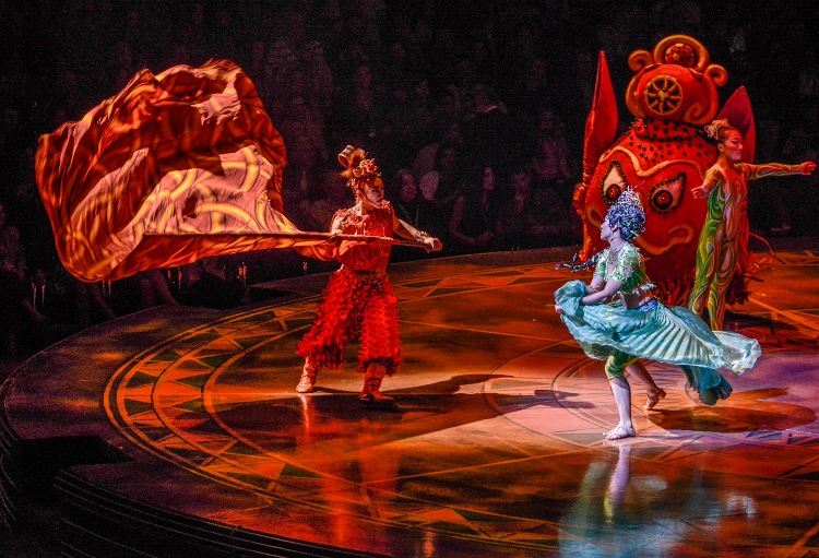 Εντυπωσιακή η πρεμιέρα του Cirque du Soleil με την υποστήριξη του ΟΤΕ - Media