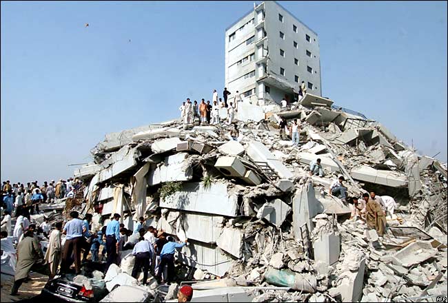 Συνελήφθη στη Ζάκυνθο Βρετανός αρχιτέκτονας κατηγορούμενος για το θάνατο 78 ανθρώπων - Media