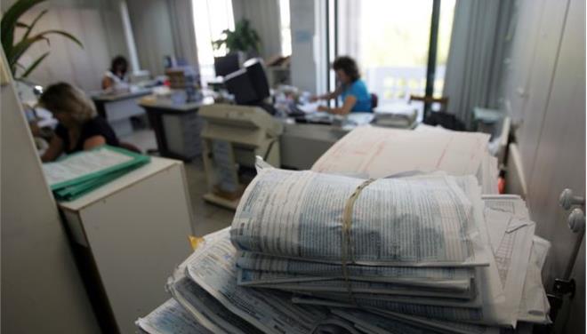2.450.000 οι Ελληνες που χρωστούν στο Δημόσιο - Media