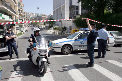 Τηλεφώνημα για βόμβα στο Εφετείο - Media