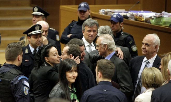 Συνέχεια στη δίκη Τσοχατζόπουλου - Media