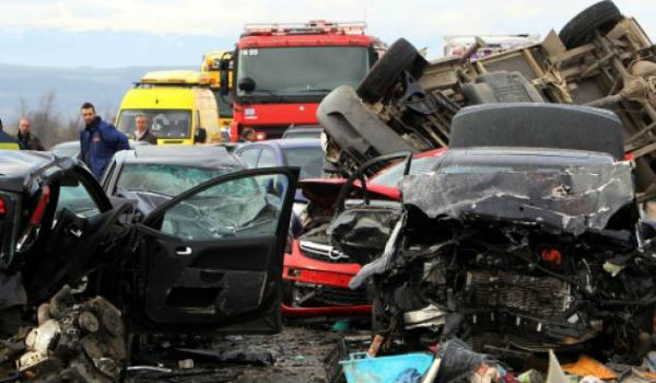 Οι αιτίες που οδήγησαν στο τραγικό δυστύχημα στην Εγνατία - Media