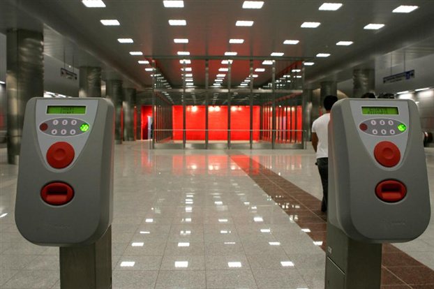 Από σήμερα Δευτέρα τα μειωμένα εισιτήρια στα μέσα μεταφοράς  - Media