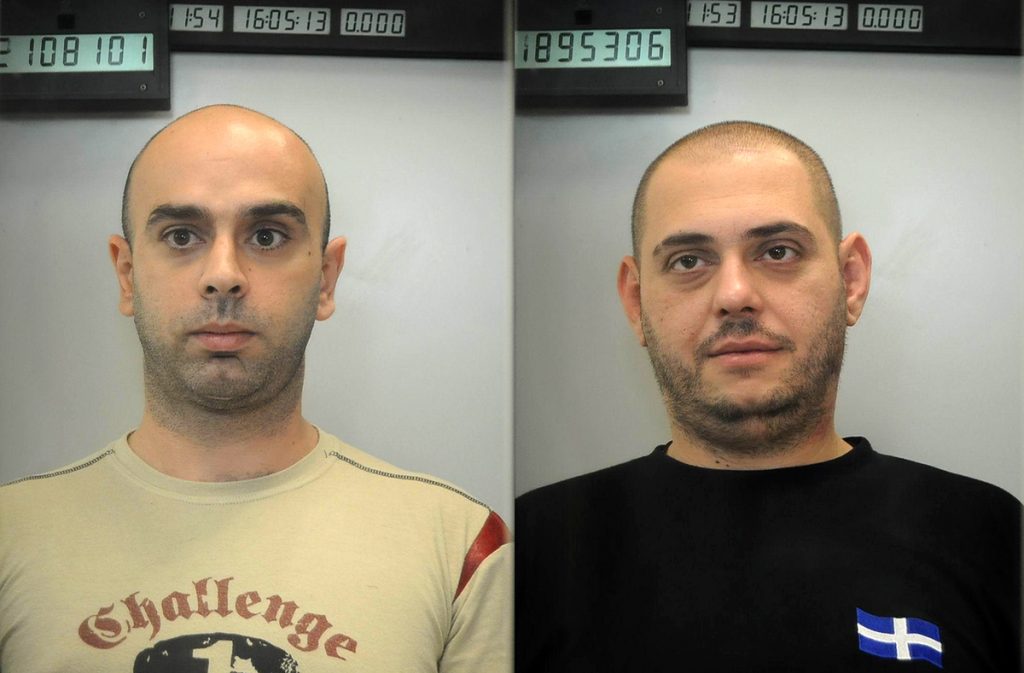 Στη δημοσιότητα φωτογραφίες συλληφθέντων για ρατσιστικές επιθέσεις - Media