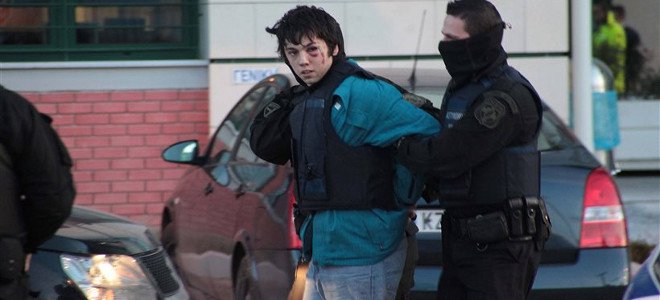 Η πρόταση του εισαγγελέα βγάζει από το κάδρο την τρομοκρατία για τους 6 της ληστείας στο Βελβεντό - Media