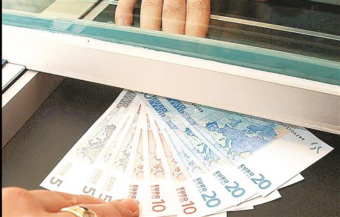 Τα ρουσφέτια ξανάρχονται με το επίδομα ανθυγιεινής εργασίας - Media