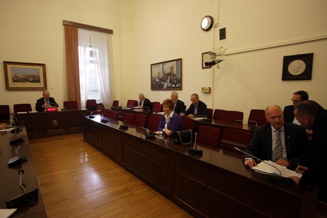 Την άρση ασυλίας των Μπαρμπαρούση, Ζησιμόπουλου και Αλεξόπουλου αποφάσισε η Επιτροπή Δεοντολογίας - Media