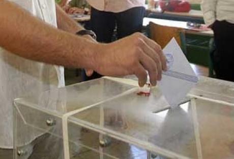 Πρωτιά ΣΥΡΙΖΑ και δυσαρέσκεια για την κυβέρνηση «δείχνουν» δύο νέες δημοσκοπήσεις - Media