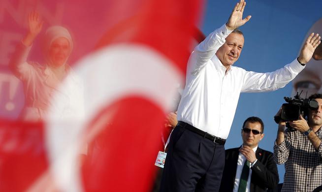 Στις κάλπες οι Τούρκοι για την εκλογή Προέδρου - Media