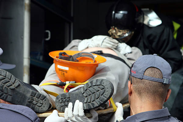 Νεκρός και δεύτερος εργαζόμενος της ΔΕΗ στην Πτολεμαΐδα - Media