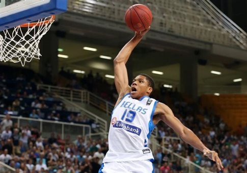 Νίκησε εύκολα η εθνική - Media