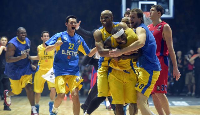 Η Μακάμπι «τελείωσε» την ΤΣΣΚΑ, η Ρεάλ «σάρωσε» την Μπάρτσα - Media