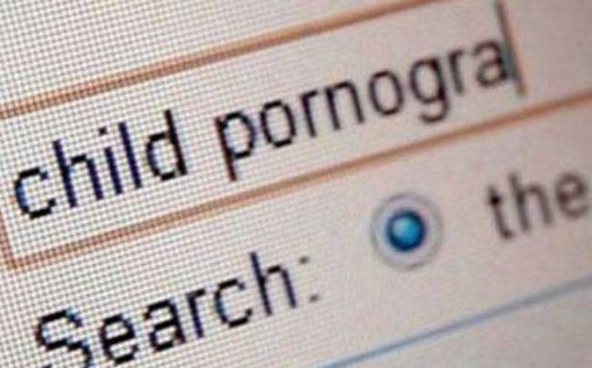 Δάσκαλος, στρατιωτικός και γιατρός συνελήφθησαν για παιδική πορνογραφία - Media
