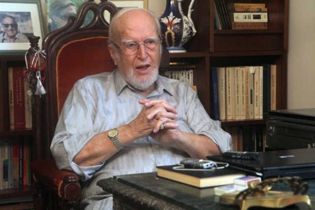 Πέθανε ο δημοσιογράφος Αγαμέμνων Φαράκος - Media