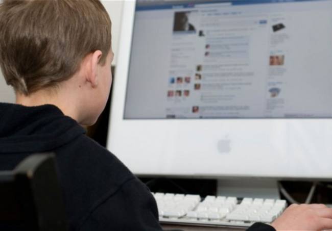 Facebook για παιδιά κάτω των 12 ετών - Media