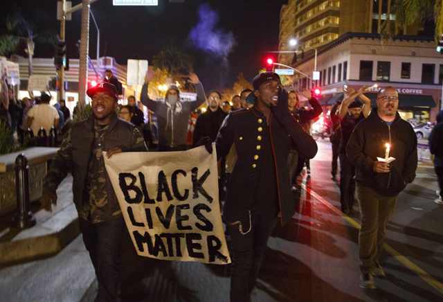 Ηρεμία στο Φέργκιουσον - Επεισόδια στο Λονδίνο (Video) - Media