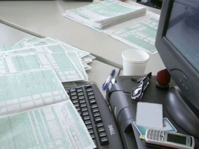 Δηλώσεις τέλος για μισθωτούς και συνταξιούχους με μια πηγή εισοδήματος - Media