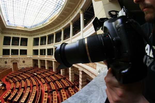 Τα «γαλλικά» του βουλευτή της ΝΔ Δημήτρη Τσουμάνη (Video) - Media