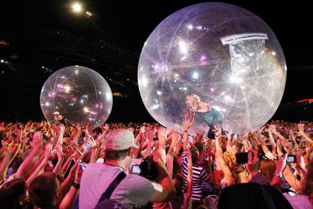 Φούσκες που ανακυκλώνονται - Media