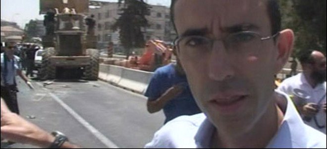 Tim Franks: Ποιος είναι ο δημοσιογράφος που «μπήκε» στη Χρυσή Αυγή - Media