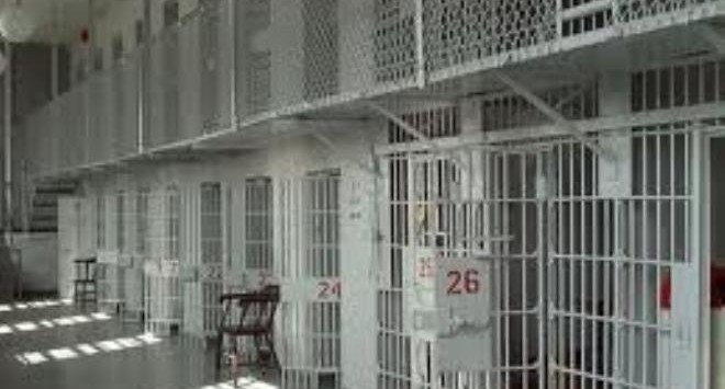 Χειροβομβίδες και πιστόλι βρέθηκαν σε κελί στον Κορυδαλλό - Media