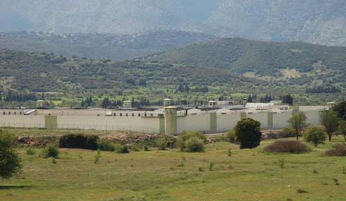 Οργή των σωφρονιστικών υπαλλήλων για τη δολοφονία του συναδέλφου τους (Video) - Media