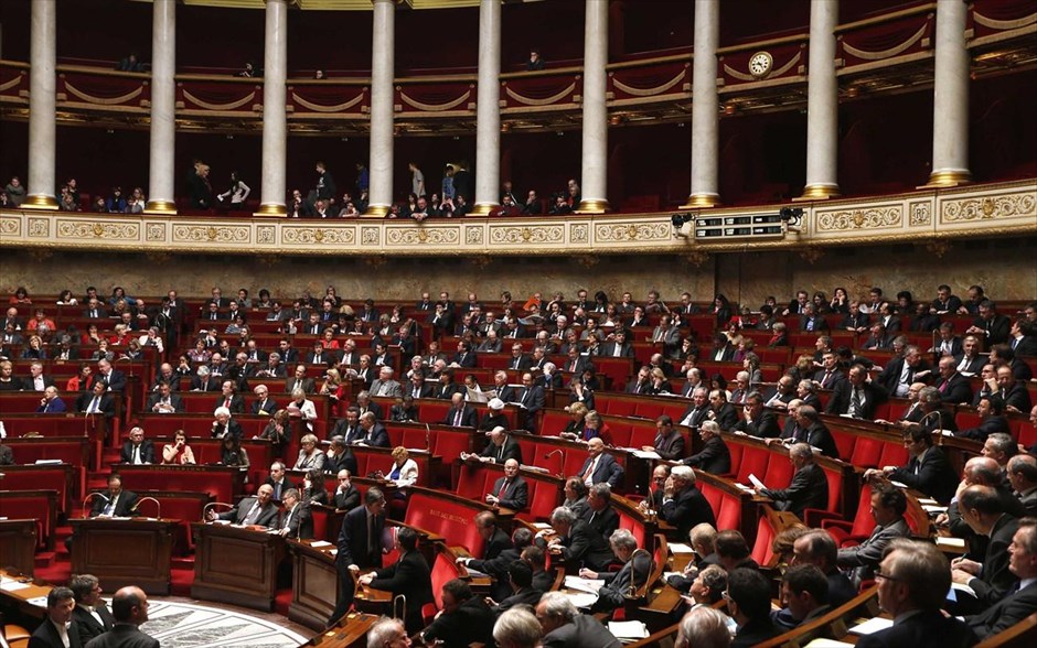 Εγκρίθηκε ο γάμος των ομοφυλοφίλων στη γαλλική Γερουσία - Media