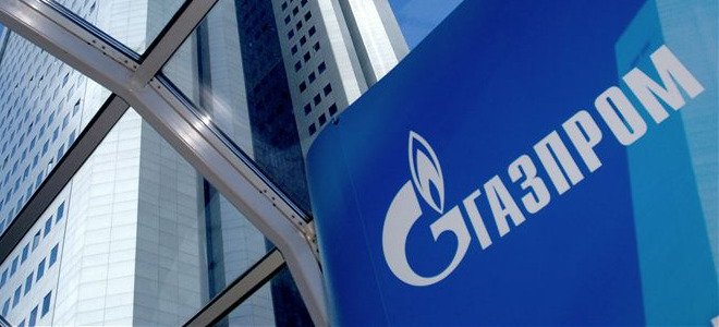 Με το αέριο της κόβει τον αέρα - Media