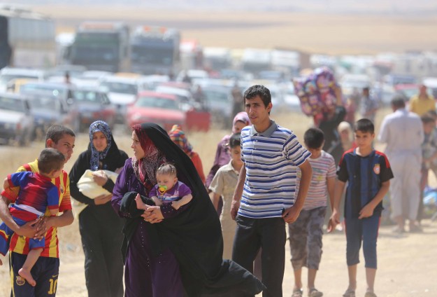 Συνετρίβη ελικόπτερο με ανθρωπιστική βοήθεια στο Ιράκ(Video) - Media