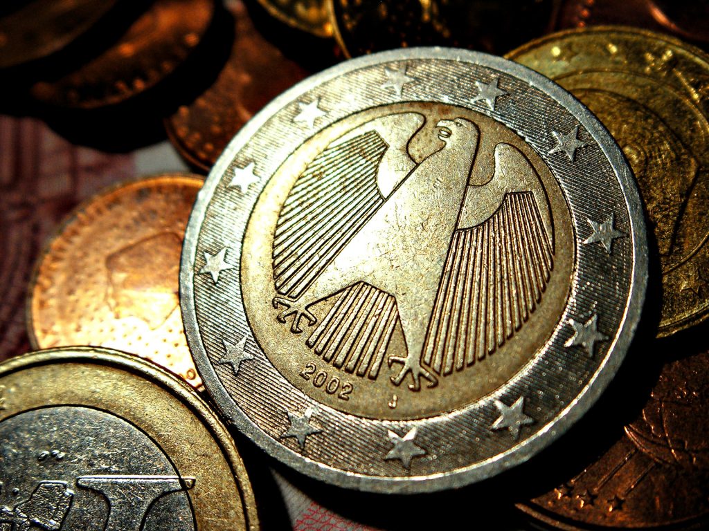 Νέο γερμανικό κόμμα ζητά την κατάργηση του ευρώ - Media