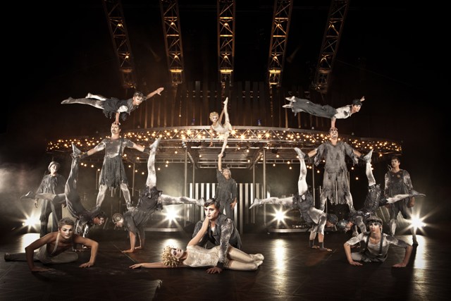 Το Cirque du Soleil δίνει ραντεβού στο Σύνταγμα! - Media