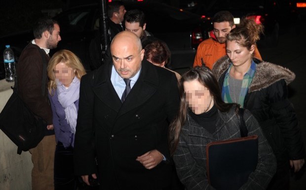 Πήραν αναβολή η γυναίκα και ο αδελφός του Γιακουμάτου - Media