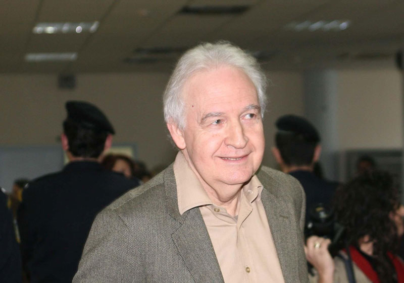 Γιωτόπουλος: Αντιτρομοκρατική,  ΕΥΠ, κυβέρνηση και CIA «επέτρεψαν» την εξαφάνιση του Χ. Ξηρού - Media