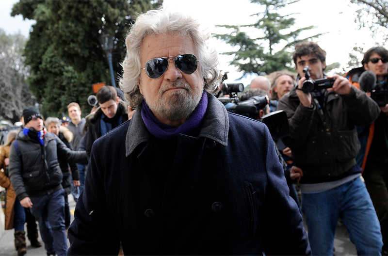 Ο τζίτζικας, ο ελέφαντας και η Τσιτσιολίνα - Media