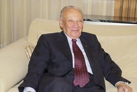 Κηδεύθηκε με τιμές αρχηγού κράτους ο Γλαύκος Κληρίδης - Media