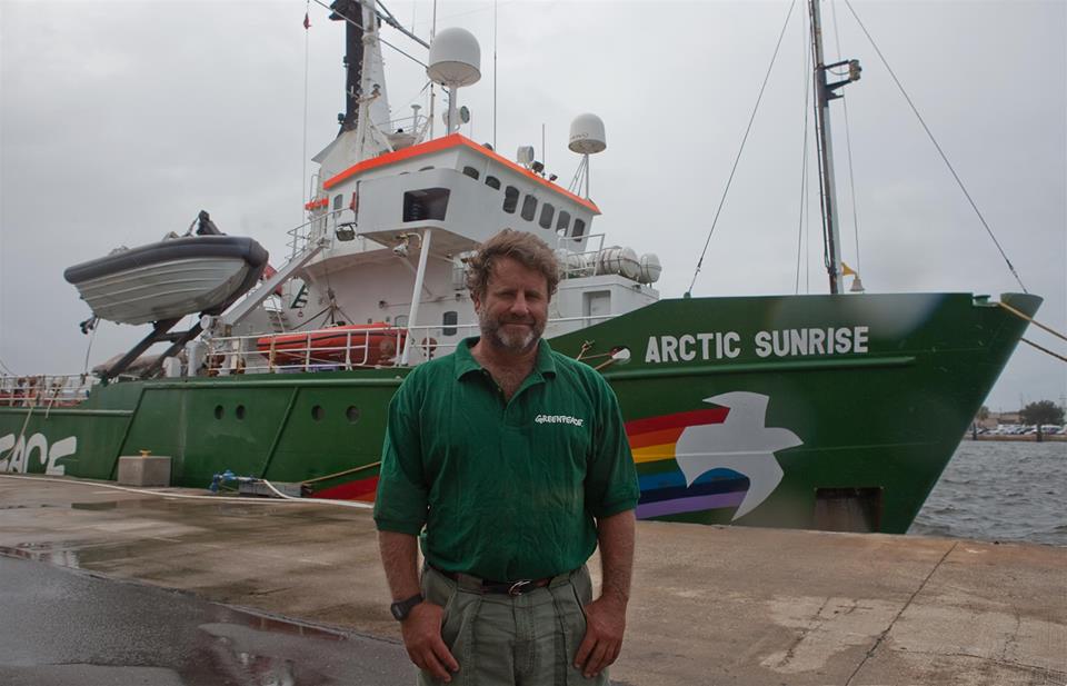 Δεν είναι πειρατές είναι χουλιγκάνοι! - Media