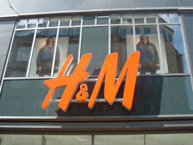 Εισαγγελική έρευνα για οικοδομικές και πολεοδομικές παραβάσεις σε κατάστημα της H&M - Media
