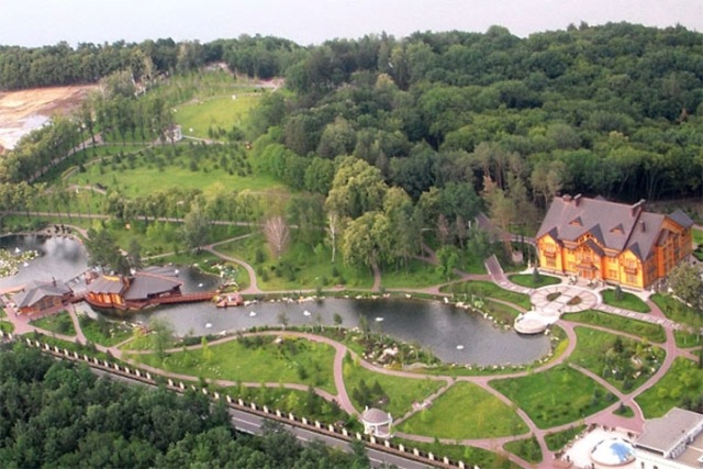 Ουκρανία: Ο ζωολογικός κήπος του Γιανουκόβιτς - Media