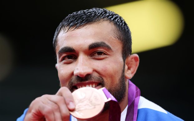 Παγκόσμιος Πρωταθλητής ο Ηλίας Ηλιάδης (Video) - Media