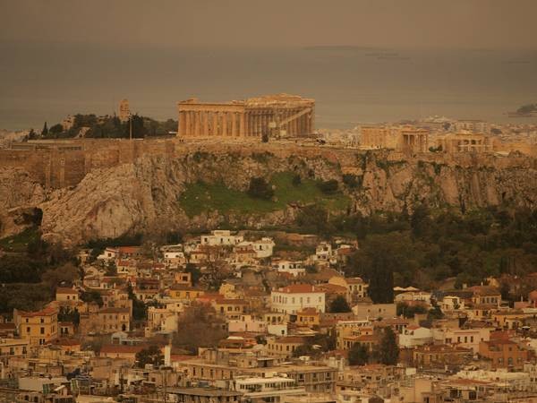 Ζέστη και σκόνη από την Αφρική - Στους 29 βαθμούς θα \"σκαρφαλώσει\" ο υδράργυρος   - Media