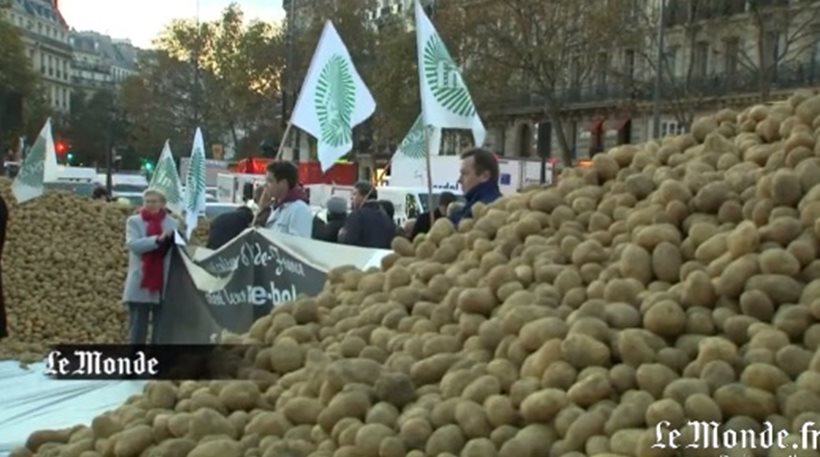 «Πλημμύρα» από πατάτες στους δρόμους του Παρισιού (Video) - Media