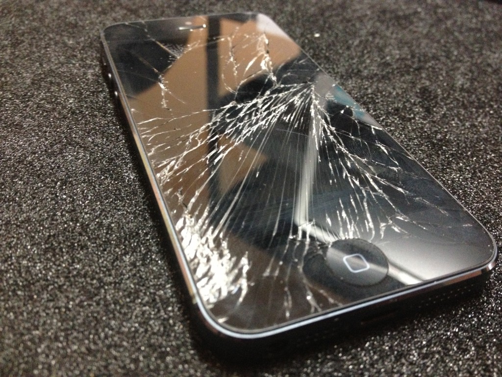 Τα τεστ αντοχής στα οποία… απέτυχε το iPhone 6 (Video) - Media